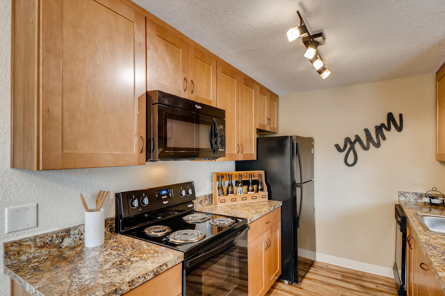 Apartments For Rent in Happy Valley, OR Sunnyside Village